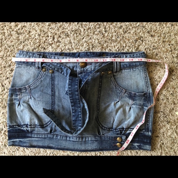 Armani exchange denim mini skirt - Picture 7 of 8